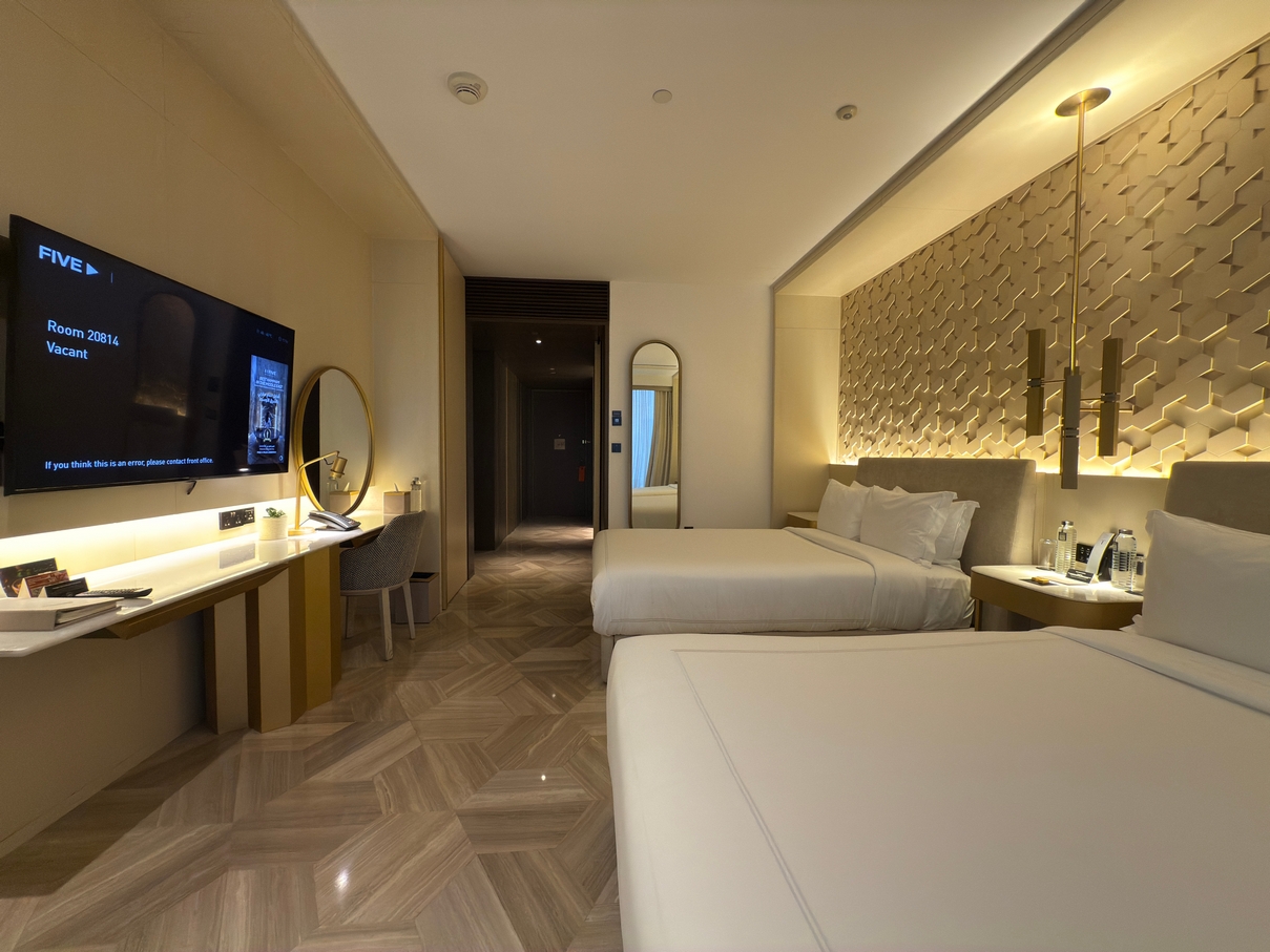 Five Hotel Palm Jumeirah (1)